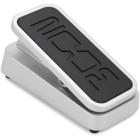 Zoom FP02M Expression Pedal for Effects Cover