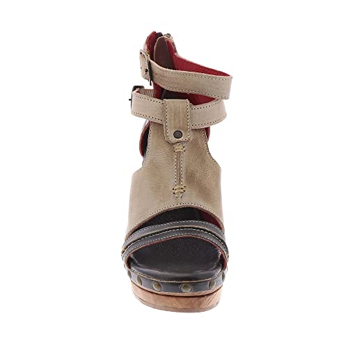Image of Bed:Stu Princess Women's Sandal