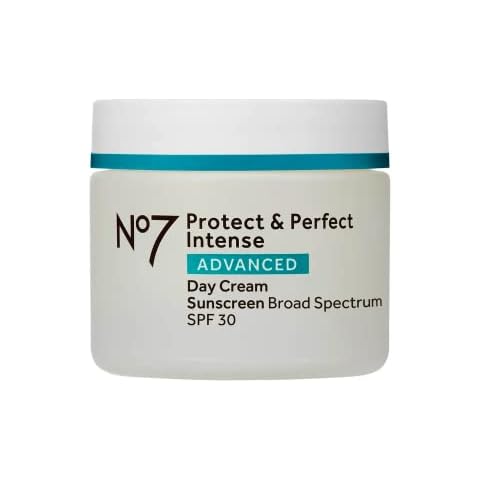 No7 Protect & Perfect Day Cream SPF 30 Cover