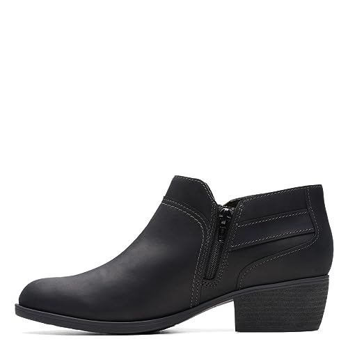 Clarks Collection Women's Charlten Grace Ankle Boot, Black Oily Leather, 9 Wide US by Clarks - Image 5