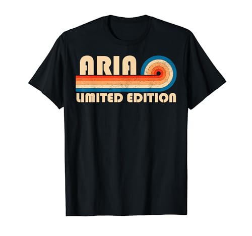 ARIA Name Personalised Funny Retro Vintage Birthday Maglietta