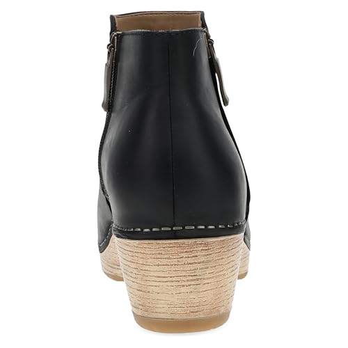 Image of Dansko Women's Lizanne Bootie