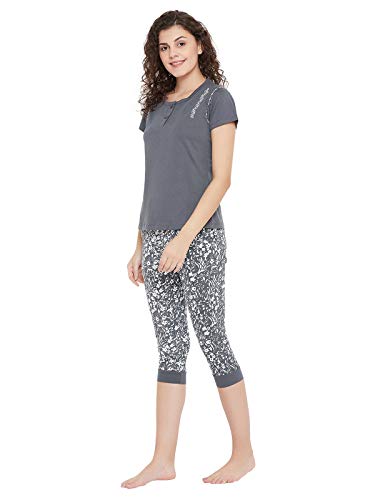 Image of Clovia Women's Cotton Cotton Rich Printed Top & Capri Set