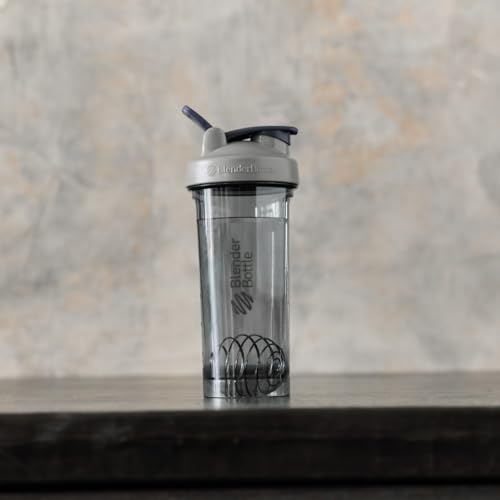 BlenderBottle C02015 Tritan Pro32 Shaker Bottle, 945 ml (Pebble Grey)