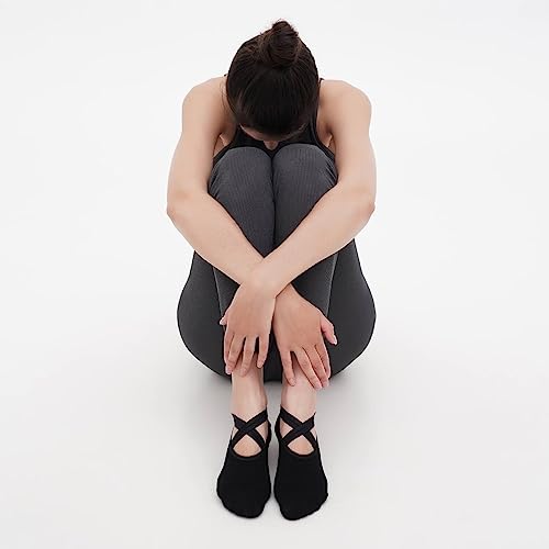 FlowMove Women's Non Slip Ballerina Socks with Straps and Grips, Ideal for Barre, Pilates, Dances, Yoga, Stretching, Barefoot Activities, Size 6-8.5US2