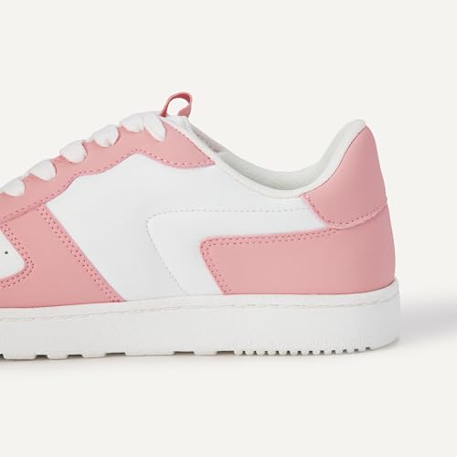 Image of Amazon Essentials Women's Low Top Court Sneakers with Padded Collar