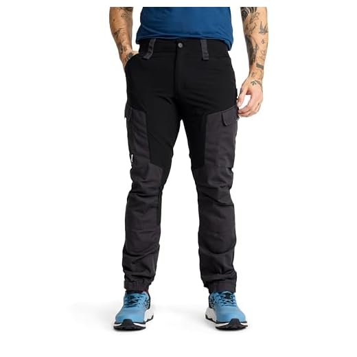 RevolutionRace Herren RVRC GP Pants, Hose zum Wandern und für viele Outdoor-Aktivitäten, Jet Black, M