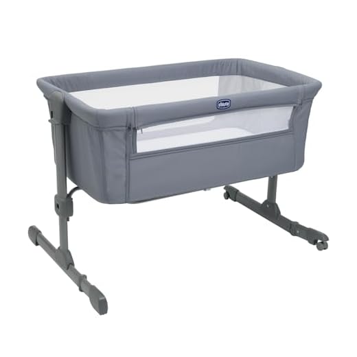 Chicco Next2Me Essential Baby Cot Side Bed, Co-Sleeping Cot, Compatibel met meerdere bedden, Verstelbare hoogte, Goede luchtcirculatie, Matras en tas inbegrepen, 0-6 maanden, Grijs