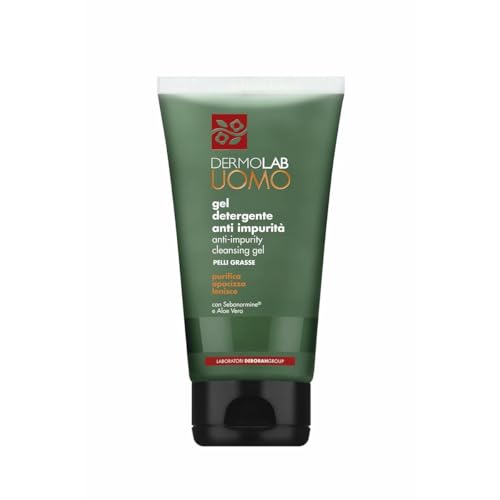 Formula: con estratto vegetale di aloe vera arricchita da un pool di acidi ialuronici, attenua gli arrossamenti e previene la comparsa di impurità