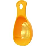 マーナ(marna) お料理はかどる粉ふりスプーン 大さじ が量れる目安付き (小麦粉 粉砂糖 のふるいにも) お菓子 粉振り 粉ふるい器 イエロー K630Y