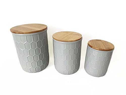 First of a Kind Küchenbehälter - graue Steingut-Behälter mit Bambusdeckel, 3er-Set Vorratsdosen Behälter Set - Waben-Design, Keramik-Lebensmittelbehälter für Tee, Zucker und Mehlaufbewahrung Cover