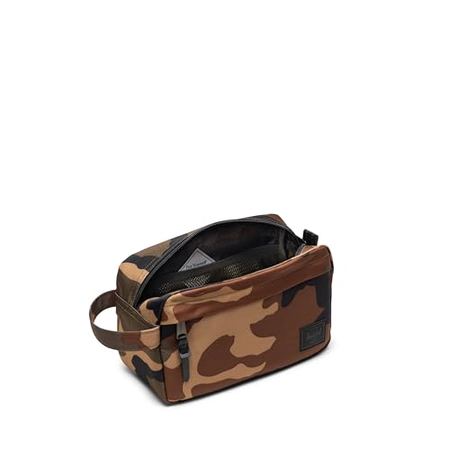 Image of Herschel Unisex Chapter Travel Kit