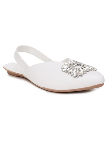 Image of Women's Obsidian Flat Sandal Lightweight & Flexible Comfortable Design Anti-Skid Sole Versatile Style For Girls /Ladies
