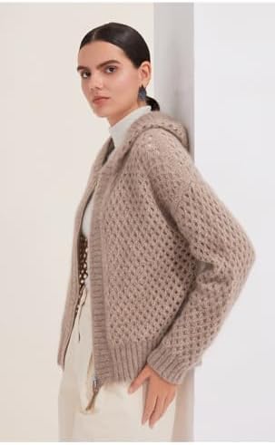 Stylish full-zip hoodie cardigan, perfect for early autumn layering.