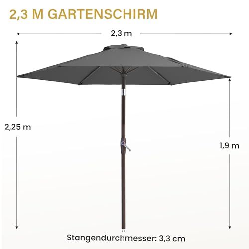 Palawano Sonnenschirm auf einer Terrasse mit Gartenmöbeln. - Detailansicht von Palawano 2.3m Neigbarer Sonnenschirm Deal...