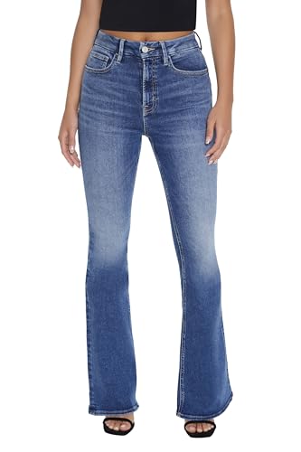 Forever 21 Women's Curvy High-Rise Flare Jeans3