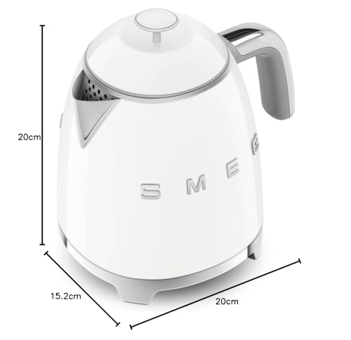 Smeg, Petite Bouilloire Électrique KLF05WHEU 0,8 L, Filtre Inox, Arrêt Automatique de Sécurité, Indicateur de Niveau d'Eau, Base Antidérapante et Range Cordon Intégré, Puissance 1400W, Blanc