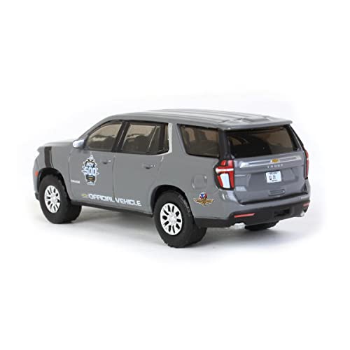 2021 Chevy Tahoe Gray Vehículo Oficial 1/64 Diecast miniatura 5