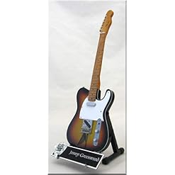 JONNY GREENWOOD Guitare Miniature avec médiator RADIOHEAD - Les Beatles, Paul McCartney, John Lennon, RIngo Starr, George Harrison JONNY GREENWOOD Guitare Miniature avec médiator RADIOHEAD – Image 2