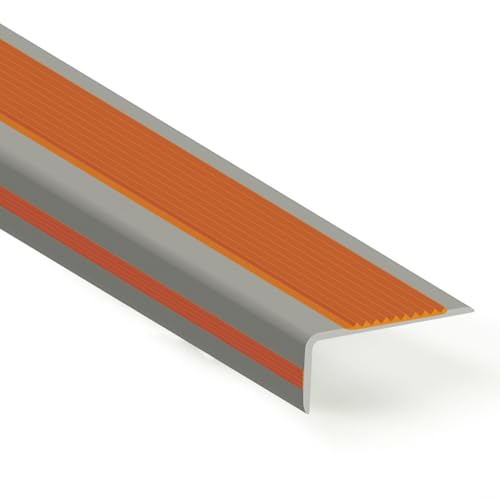 Moldura resistente esquina para escalera con huellas precortadas de goma y perfil de PVC 1