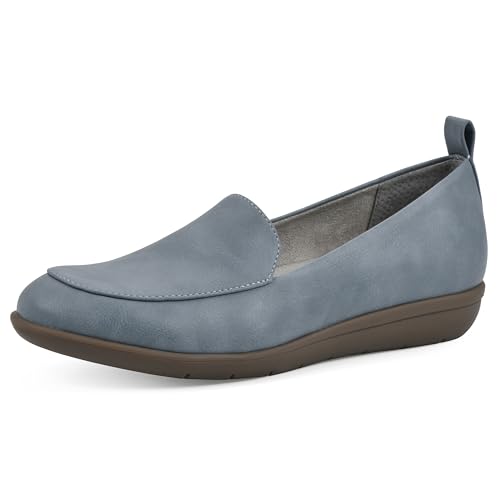Image of CLIFFS BY WHITE MOUNTAIN Women's Twiggy Moccasin Style Loafer Flat