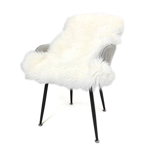 DERWENT Luxury Fluffy Area Rugs  Genuine New Zealand Sheepskin Rug for Bedroom  Premium Soft Lambskin Living Room Decorative Rug (2 x 3 Feet Single Pelt  Ivory)