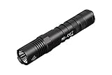 NITECORE Taschenlampe P10 V2 - Taktische, kompakte Akku-Lampe mit 1.100 Lumen - Speziell entworfen für Polizei-Einsätze