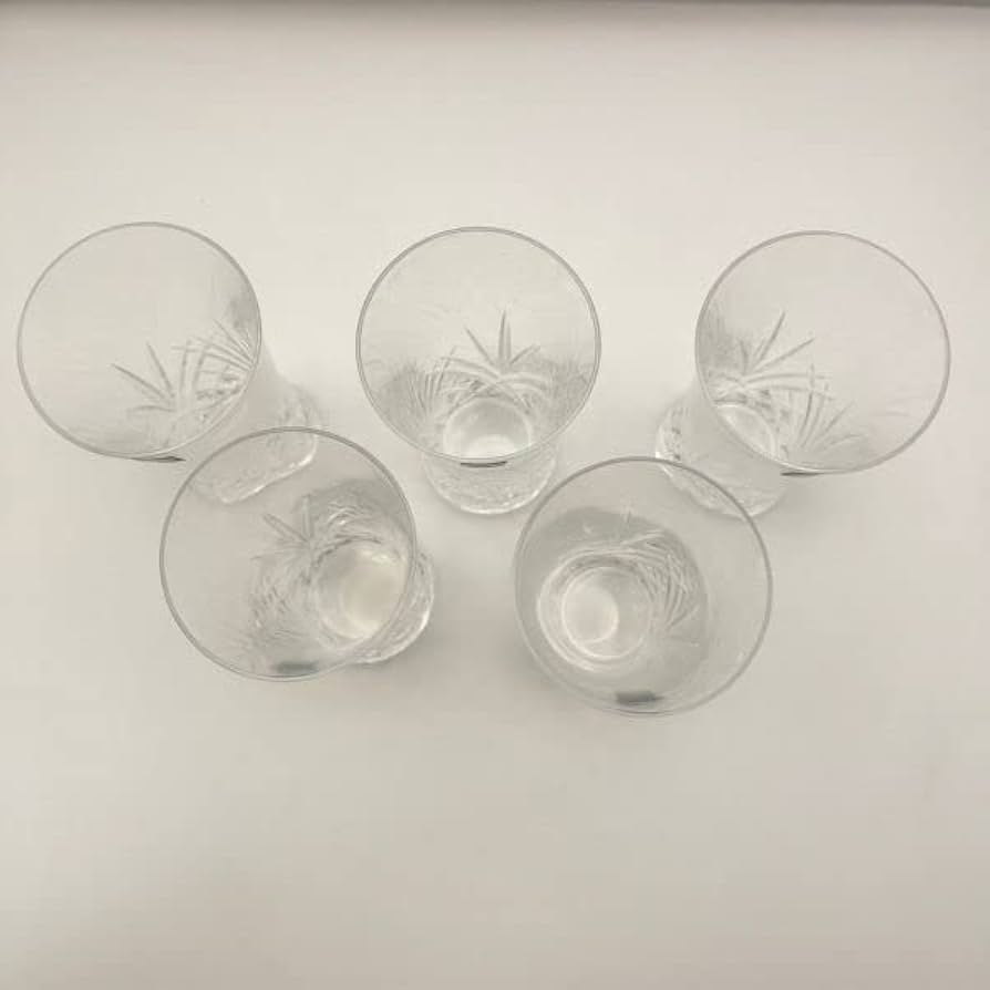 HOYA CRYSTAL 玻璃 赤被校倉四方切洗鉢 懐石 250707E1 R》HOYA CRYSTAL 玻璃 赤被校倉四方切洗鉢 懐石 250707E1 - メルカリ