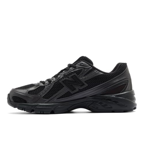 Image of New Balance Men's MC996 Lightweight Tennis Shoe