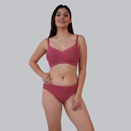 Image of SOIE Women's Full Coverage Padded Non-Wired Seamless T-Shirt Bra | Ultra Soft Nylon Spandex with Adjustable Straps, Side Support & Smooth Invisible Finish