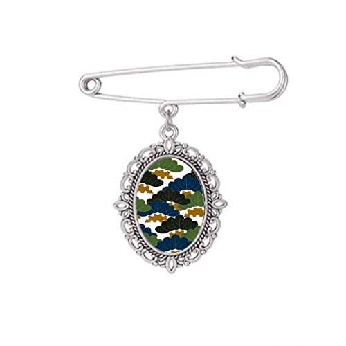 Broche sapin de Chine traditionnelle pour sublimer une chemise de bureau