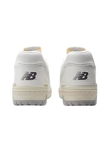 Image of White / Timberwolf / Raincloud New Balance 550