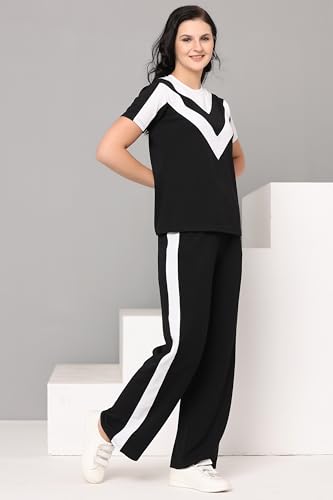 Image of Women's Activewear Set | Stylish Two Piece Track Suit with Printed Top & Jogger Pants | Ideal for Sports, Gym & Casual Outfits