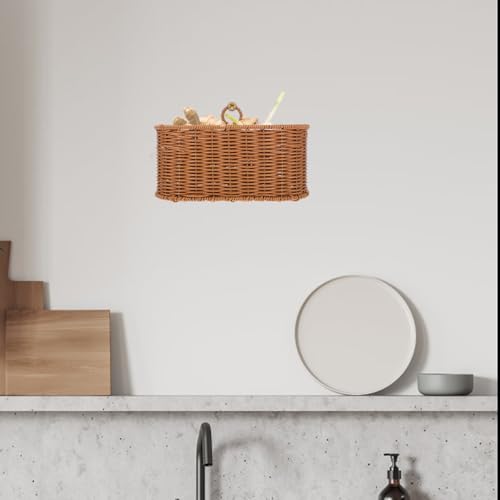 Cesta colgante para ganar espacio en la pared de la cocina 6