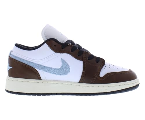 Image of Nike Boys' Air Jordan 1 Low Sneakers