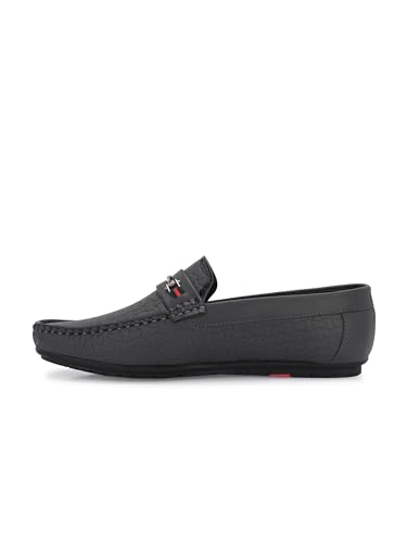 Image of FOOTLOOSE Stylish Grey Comfort Loafers for Men's