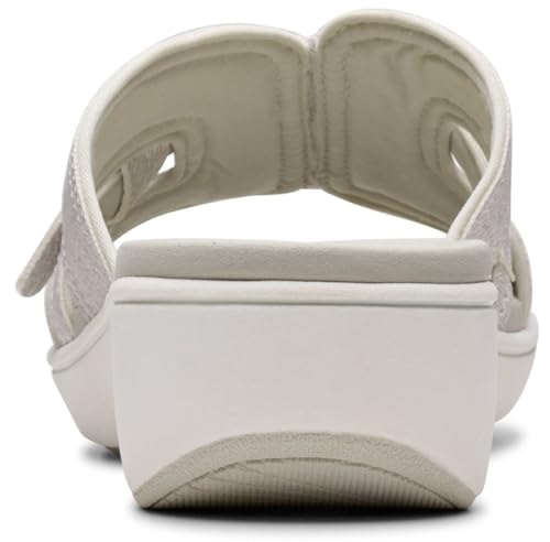 Image of Clarks Women's Breeze Rae Mia