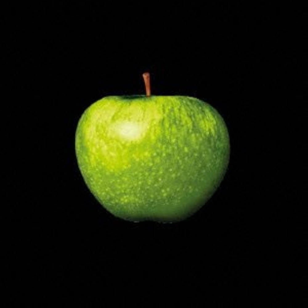 Amazon.co.jp: ザ・ビートルズBOX(限定生産品)(USBメモリ): ミュージック