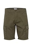 Auch beim Kombinieren ist die Cargo-Bermuda ein Allround-Talent. Mal mit lässigem T-Shirt oder stylischem Hemd - es führt kein Weg an einer Cargo-Shorts vorbei.