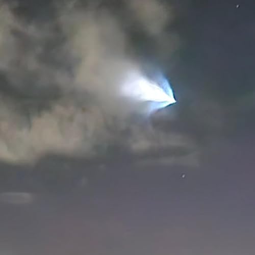 Qld veggie growers slam new disaster funding model; And what lit up Qld skies overnight?