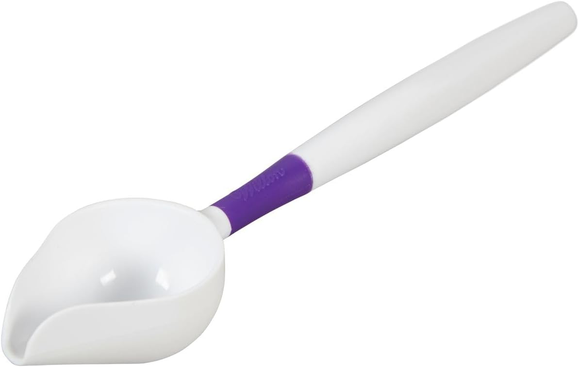Drizzling Scoop for Candy Melts Candy