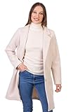 KLEIDERSCHRANK MUST-HAVE: Im Gegensatz zum Trenchcoat verbindet der klassische Übergangsmantel Eleganz mit extra Portion Wärme - ein echter Klassiker im Kleiderschrank für die kalte Jahreszeit. Der Mantel passt durch den eleganten geraden Schnitt mit Revers zu jedem Outfit, egal ob légèrer oder festlicher Look. Für einen legeren Look einfach mit Pulli, Jeans und Sneaker kombinieren. Für extra kalte Tage lange Stiefel unter dem Mantel tragen, damit die Beine warm bleiben.