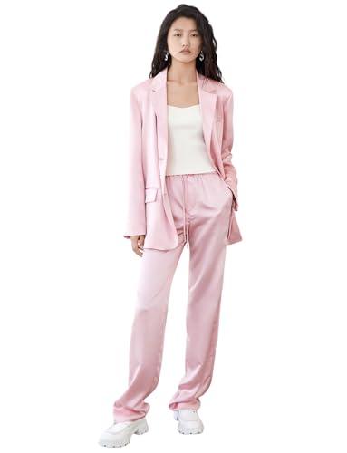 Costume deux pièces femme tenue de bureau chic avec veste droite et pantalon habillé