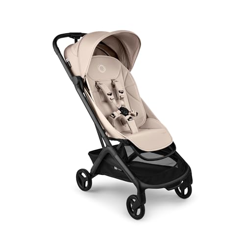 Bugaboo Butterfly 2 Silla de paseo de viaje, Tamaño Cabina de avión, Sillita Ligera Portátil y Plegable a una Mano, con Asiento Reclinable, Cesta de Almacenaje, Correa de Transport - Desert Taupe