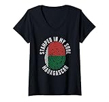 Photo Gallery donna stamped in my soul bandiera madagascar orgoglio malgascio maglietta con collo a v Photo Gallery donna stamped in my soul bandiera madagascar orgoglio malgascio maglietta con collo a v