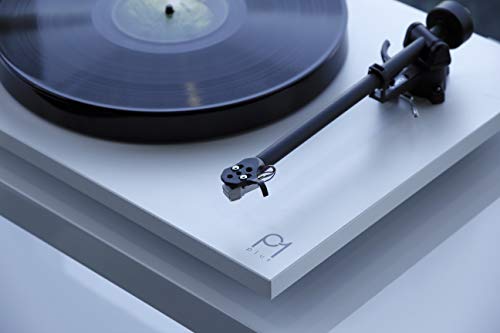 Rega Planar 1 Plus Plateau tournant Finition blanc mat avec cartouche Rega Carbon et préampli phono intégré Version 2021 - Les Beatles, Paul McCartney, John Lennon, RIngo Starr, George Harrison Rega Planar 1 Plus Plateau tournant Finition blanc mat avec cartouche Rega Carbon et préampli phono intégré Version 2021 – Image 7