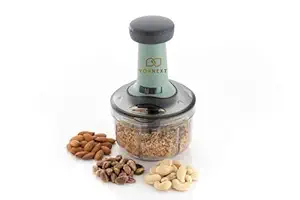 Chopper small Size 600 ml Hand Press Fruits and Vegetable Push Chopper Easy to Use for Kitchen 4 Sharp Stainless Steel Blades, Unbreakable Food-Grade Plastic