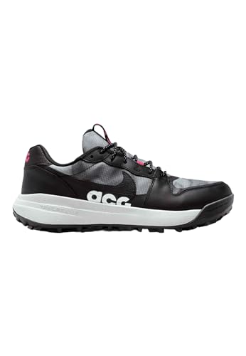 Nike Men's ACG Lowcate Hiking Shoes2