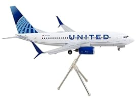 Boeing 737-700 Commercial Aircraft with Flaps Down United Airlines