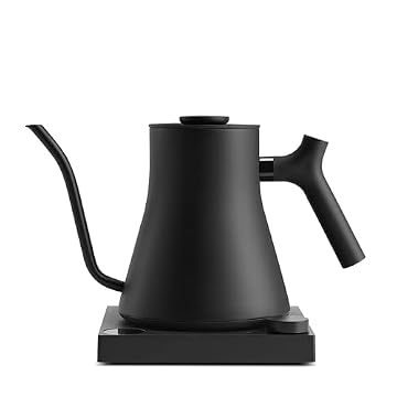 Fellow Stagg EKG Pro Electric Kettle Review: Precision Brews on the Move